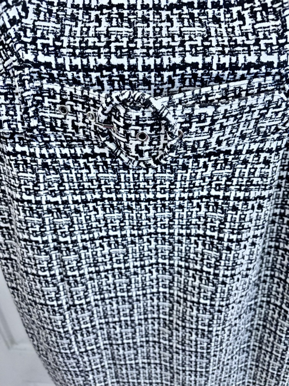 Calvin Klein Black & White Tweed Belted Midi Dress - Picture 4 of 8